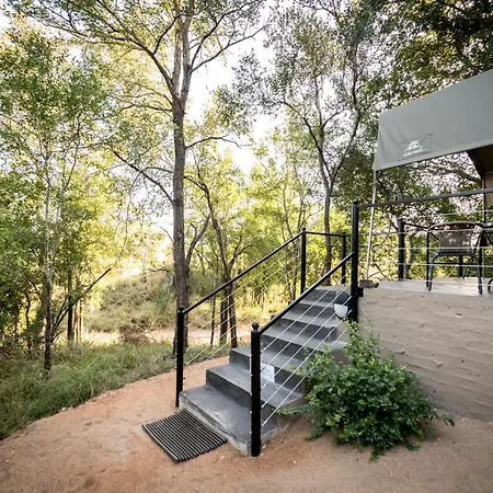 Umkumbe Bush Lodge - Luxury Tented Camp Sabi Sand Game Reserve Exterior photo