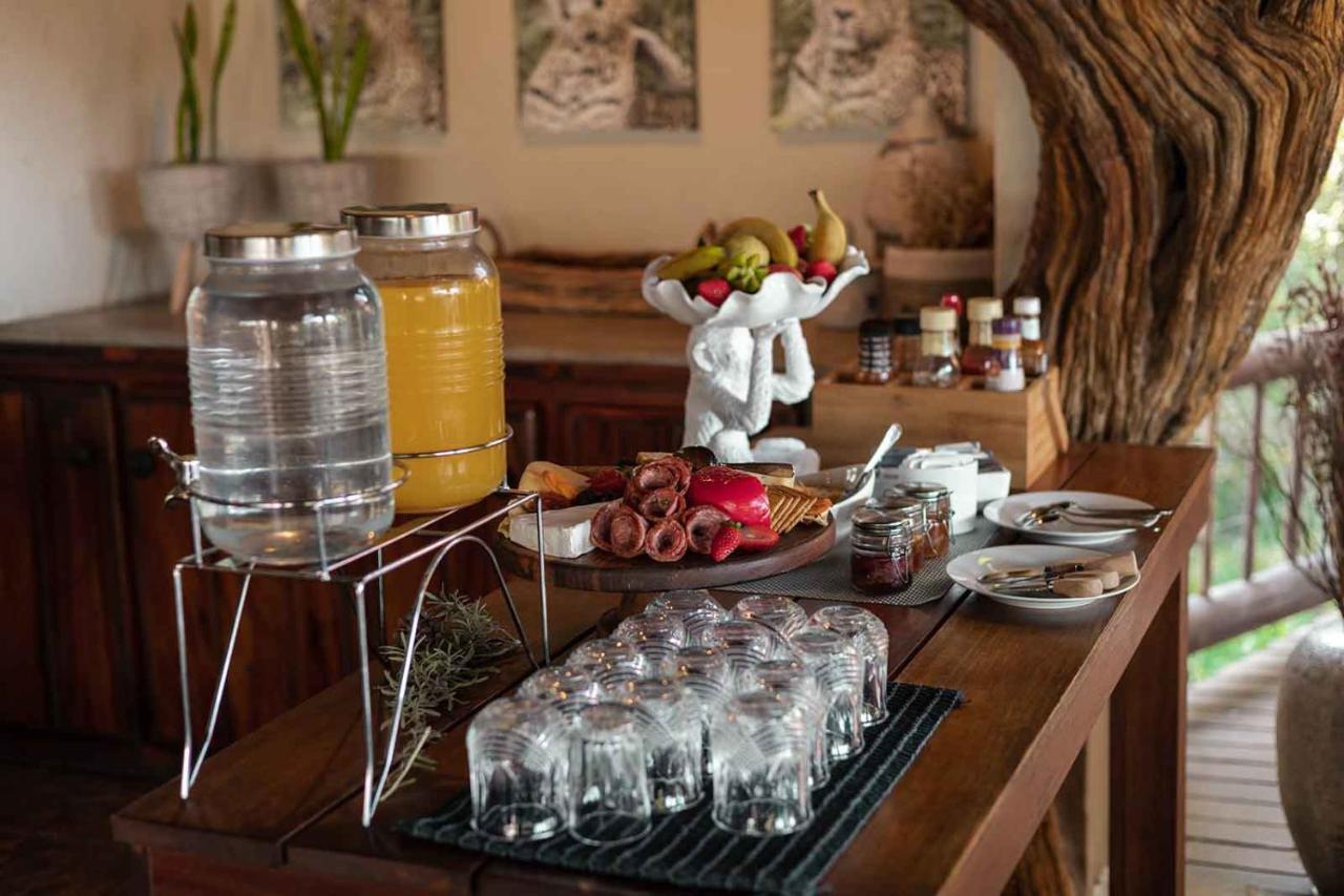 Luxury tent Umkumbe Bush - Luxury Tented Camp Sabi Sand Game Reserve